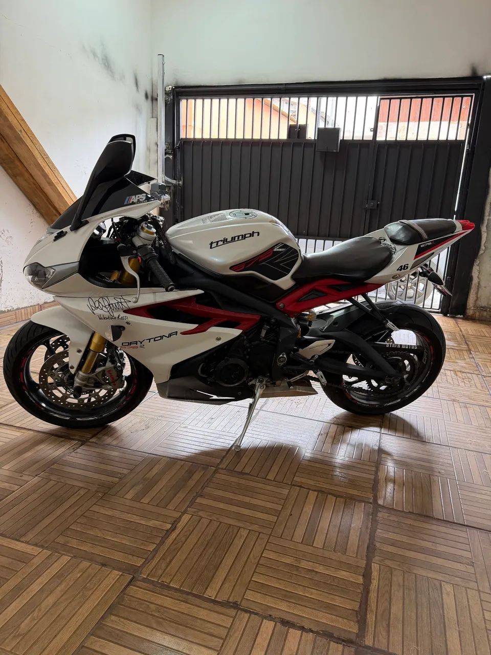 Triumph 675r 2014 - 1487533560 | OLX