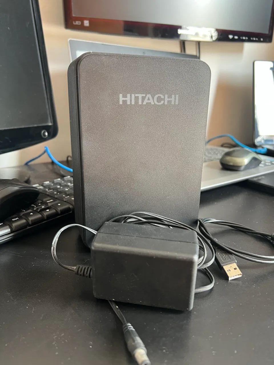 Hd externo 3 TB Hitachi 3,5 com fonte - Foto 3