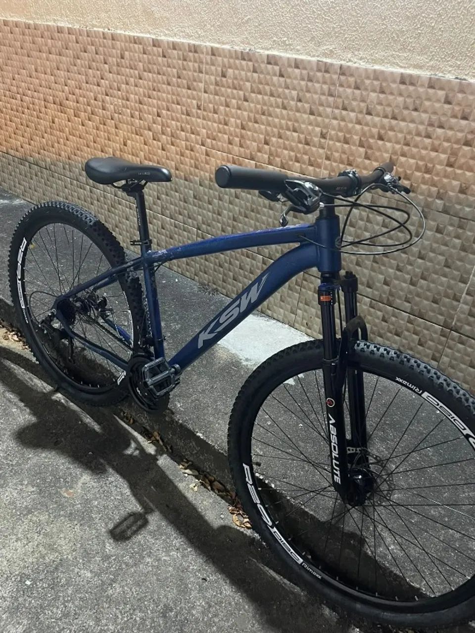 BICICLETA KSW COM APENAS 2 MESES DE USO
