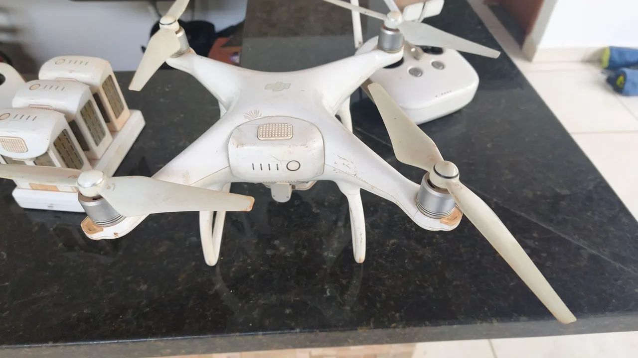 DJI Phantom 4 drone  - Foto 5