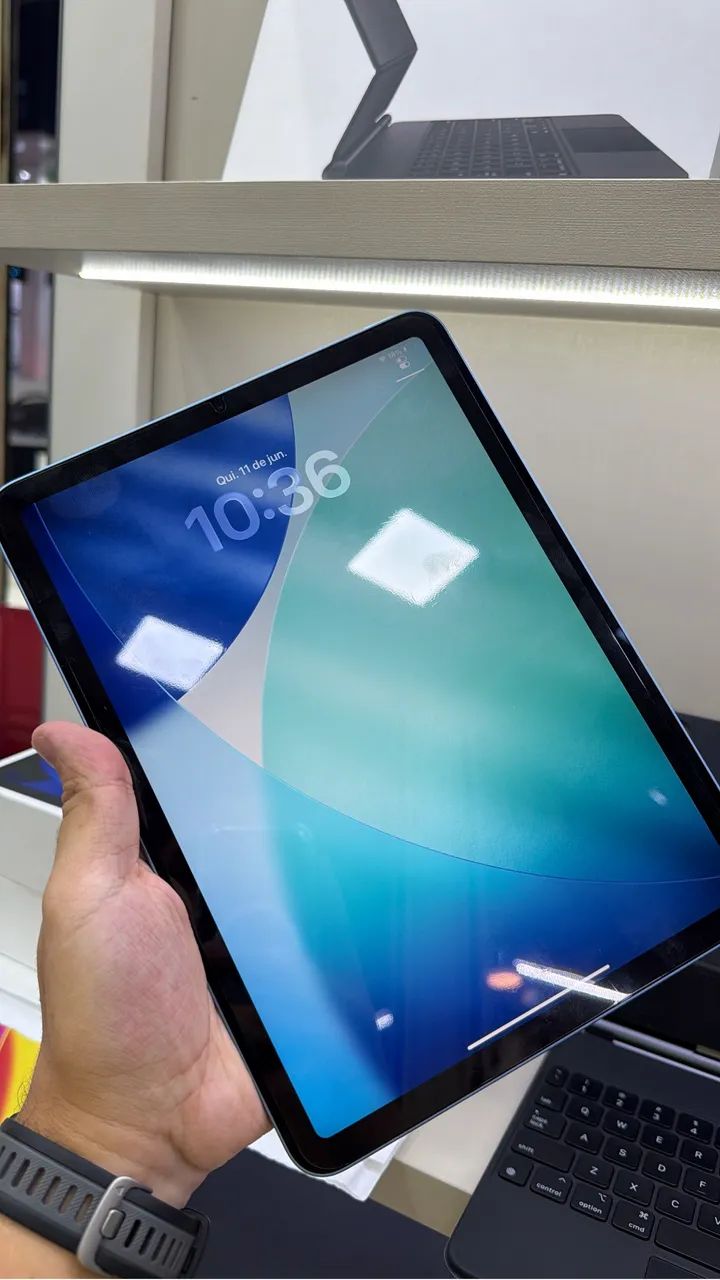 Ipad Air M1 64GB AZUL CAIXA E CABO ORIGINAL!! Impecável  - Foto 3