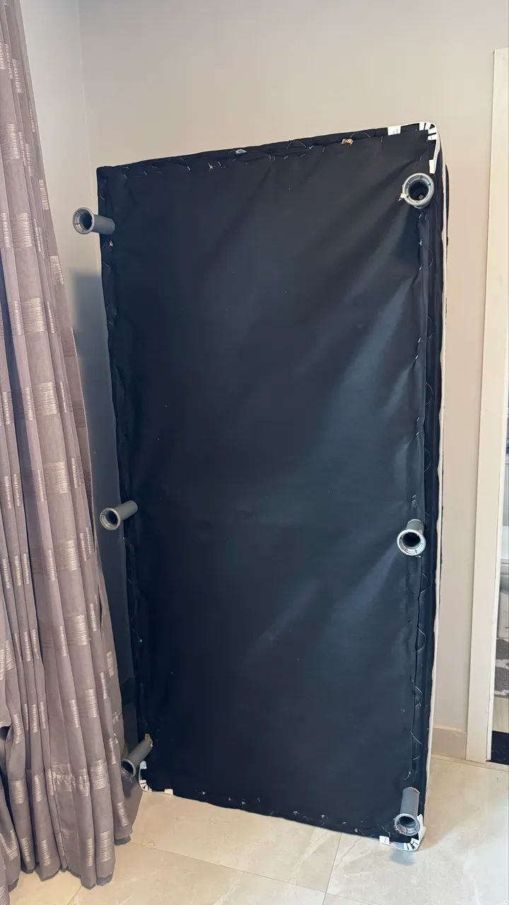 Vendo cama de solteiro - Foto 2