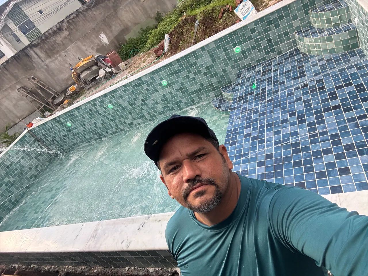 Construção e reforma de piscinas