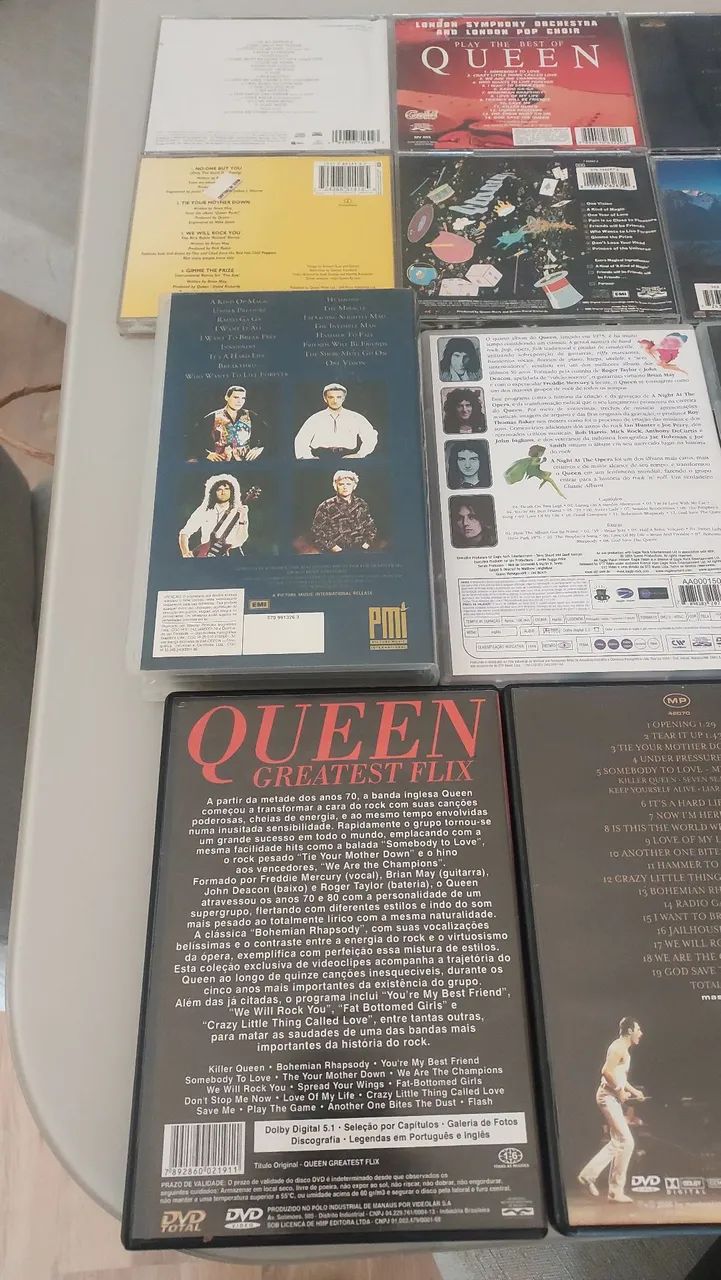 Box banda Queen dvd vhs cd para colecionadores - DVD, Blu-Ray e