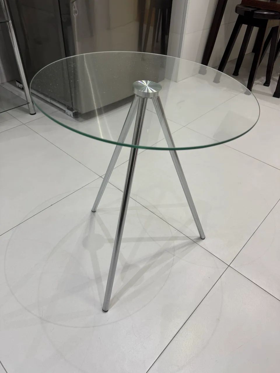 Mesinha de vidro em ótimo estado