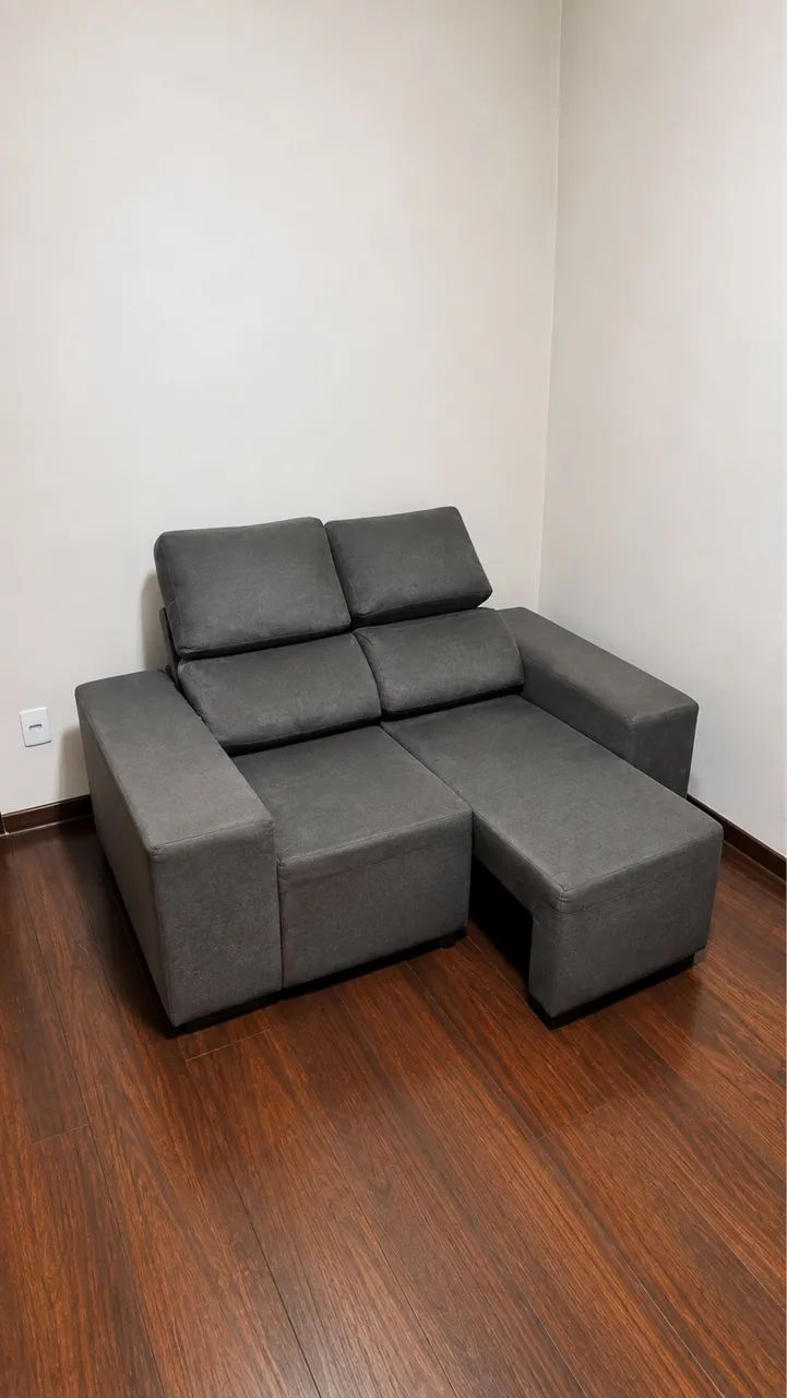 Sofá retrátil e reclinável 2 lugares - $990,00 - Foto 2