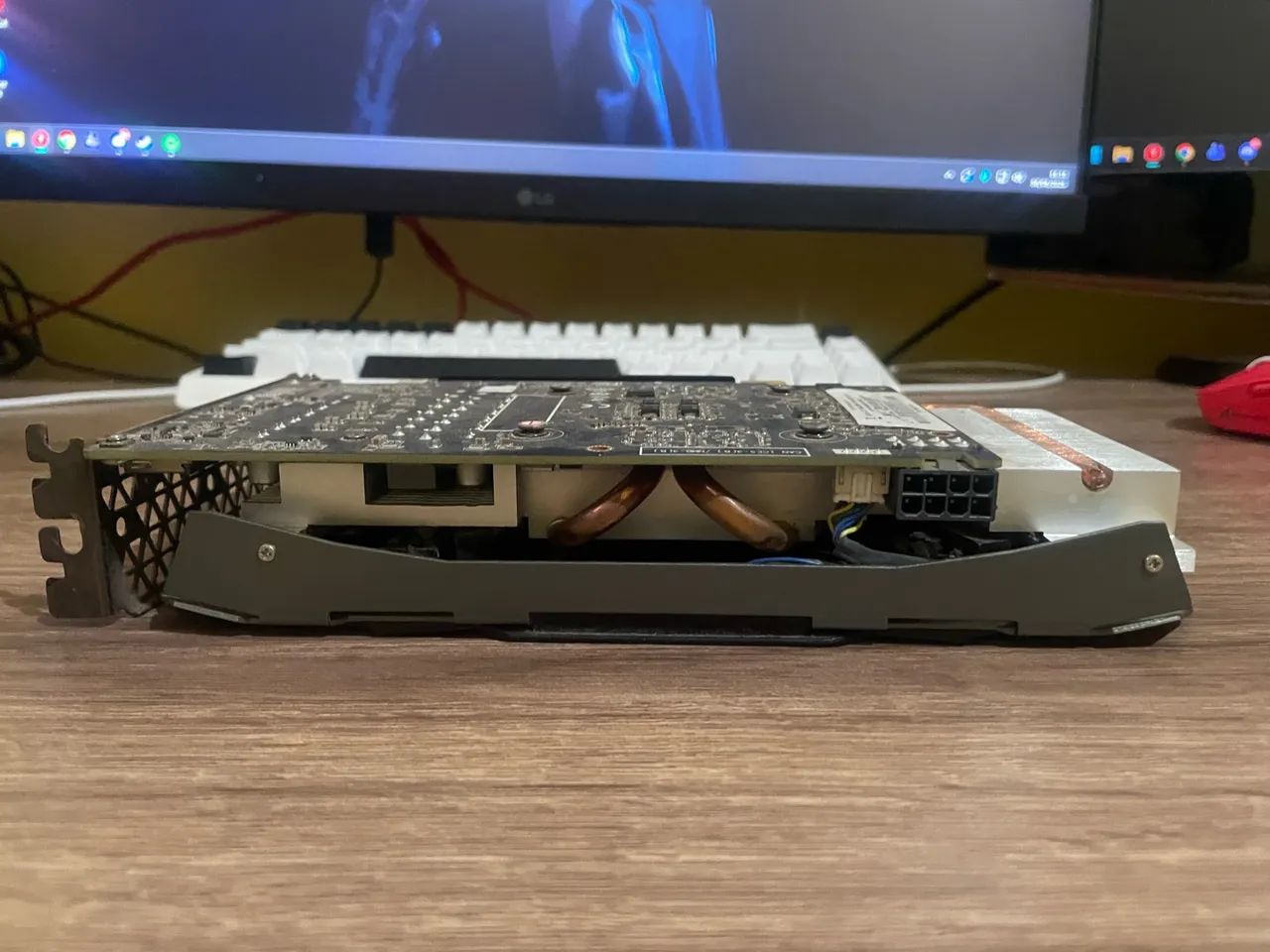 GTX 1660 SUPER - Foto 2