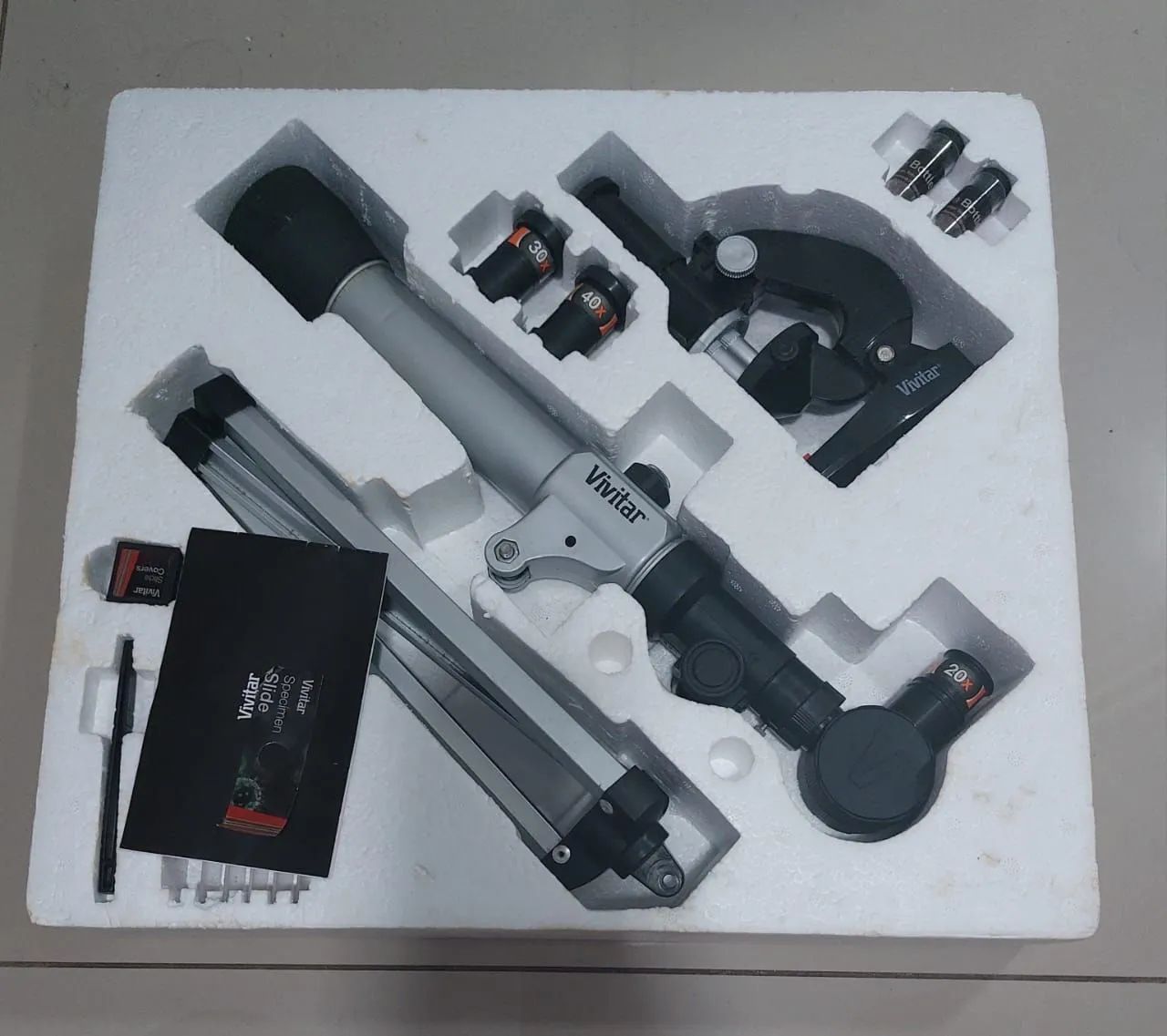 Kit de ciências Vivitar com telescópio e microscópio - Foto 2