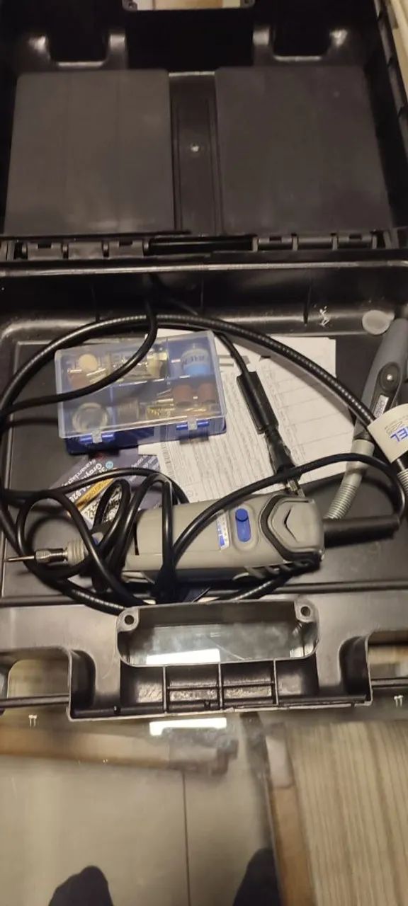 Dremel 3000 Bosh com eixo flexível e maleta - kit completo  - Foto 2
