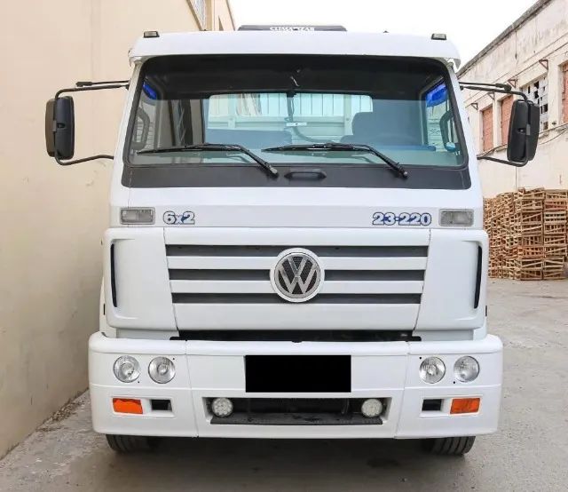 vw 23220 6x2 2006  - Foto 2