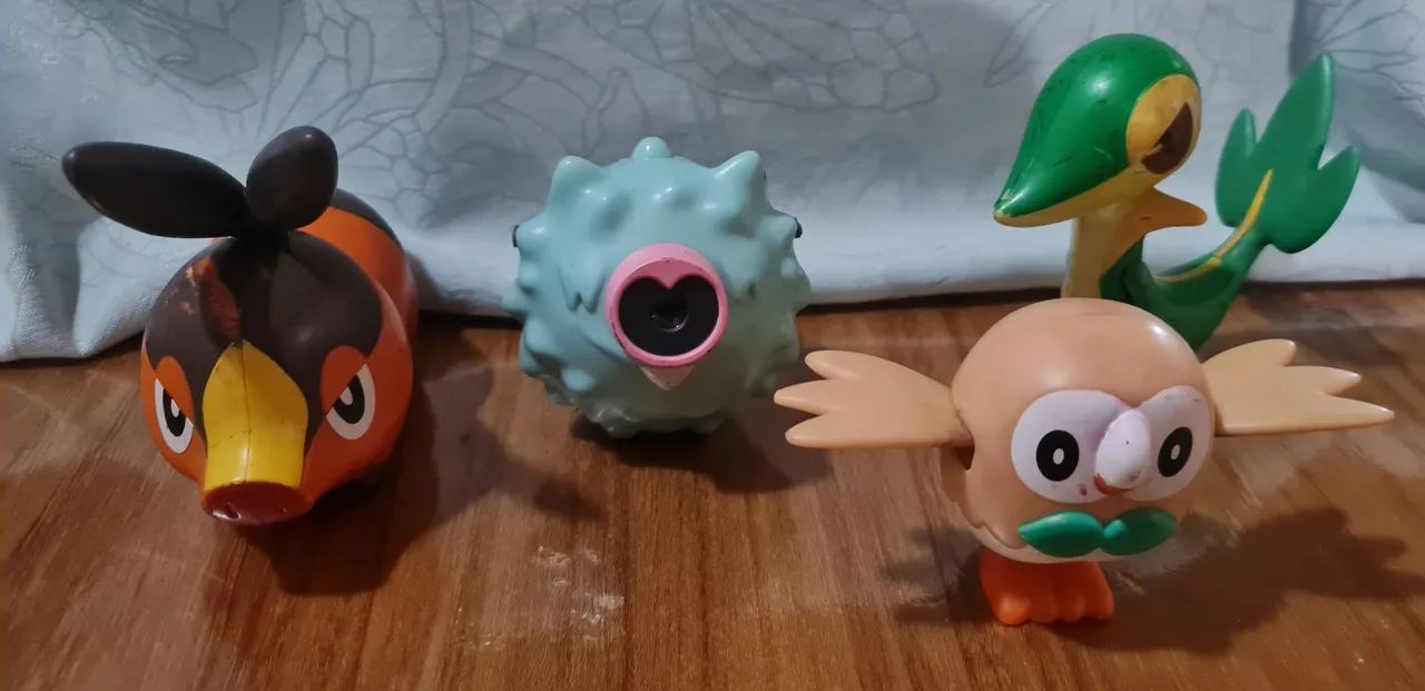 Brinquedos mc donalds bob esponja, pokemon e mais - Foto 5