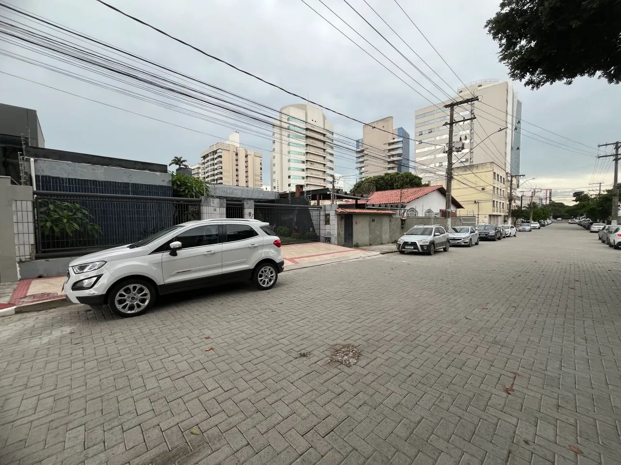 Oportunidade Imperdível: Espaço Comercial de Prestígio na Praia da Costa! - Foto 3