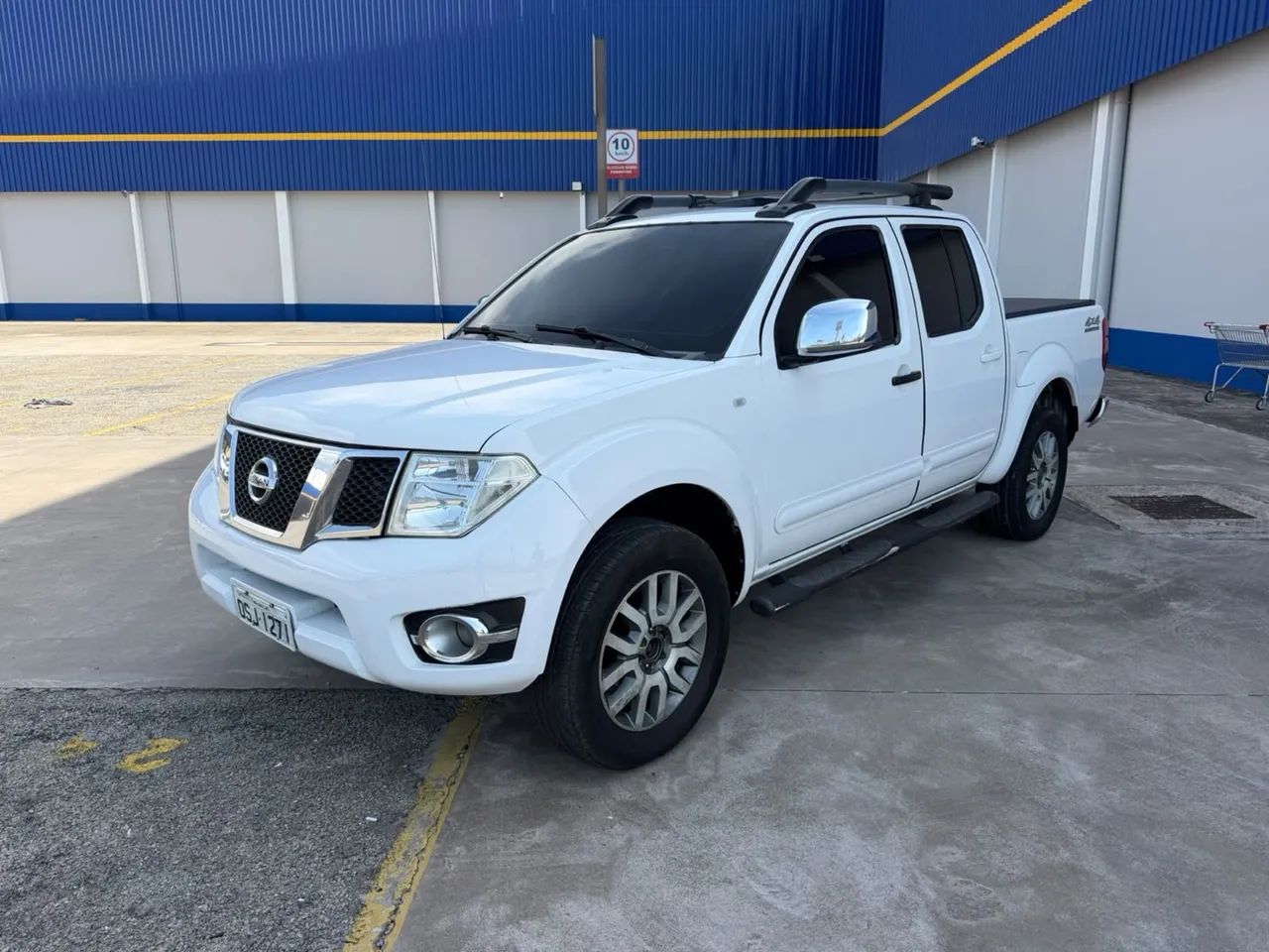 Nissan Frontier SL CD 4X4 2.5TB DIESEL AUT 2014