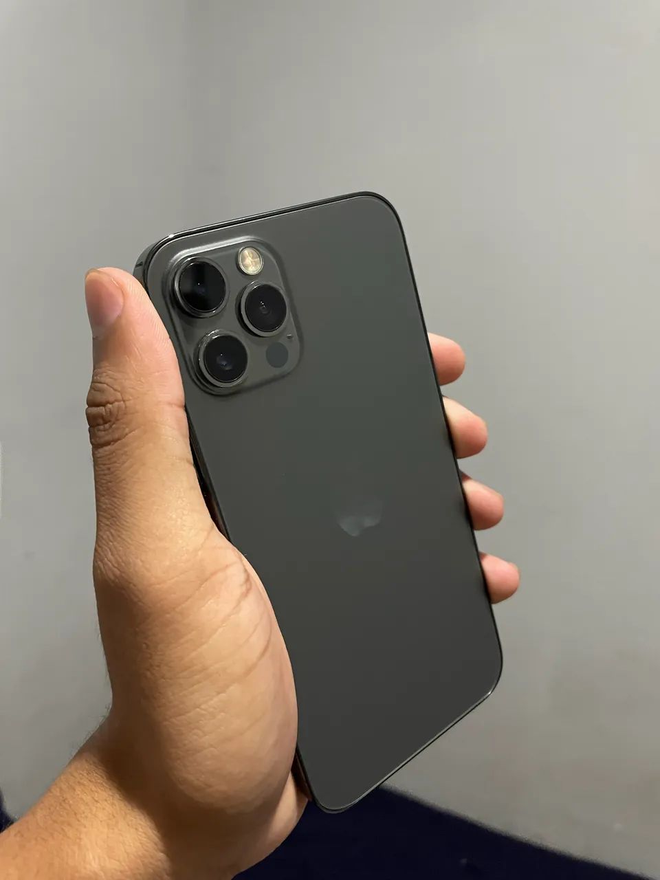 iPhone 12 Pro impecável