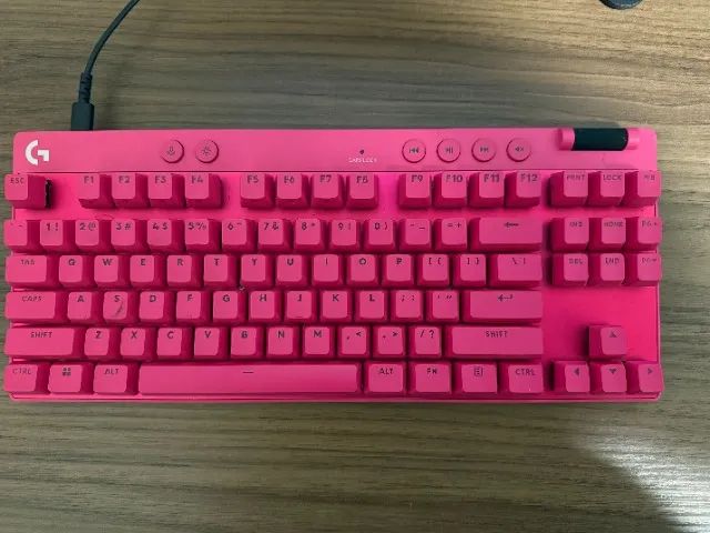 Teclado Logitech TKL RAPID MAGENTA - Foto 2