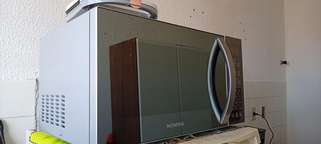 Microondas Mondial - Foto 2