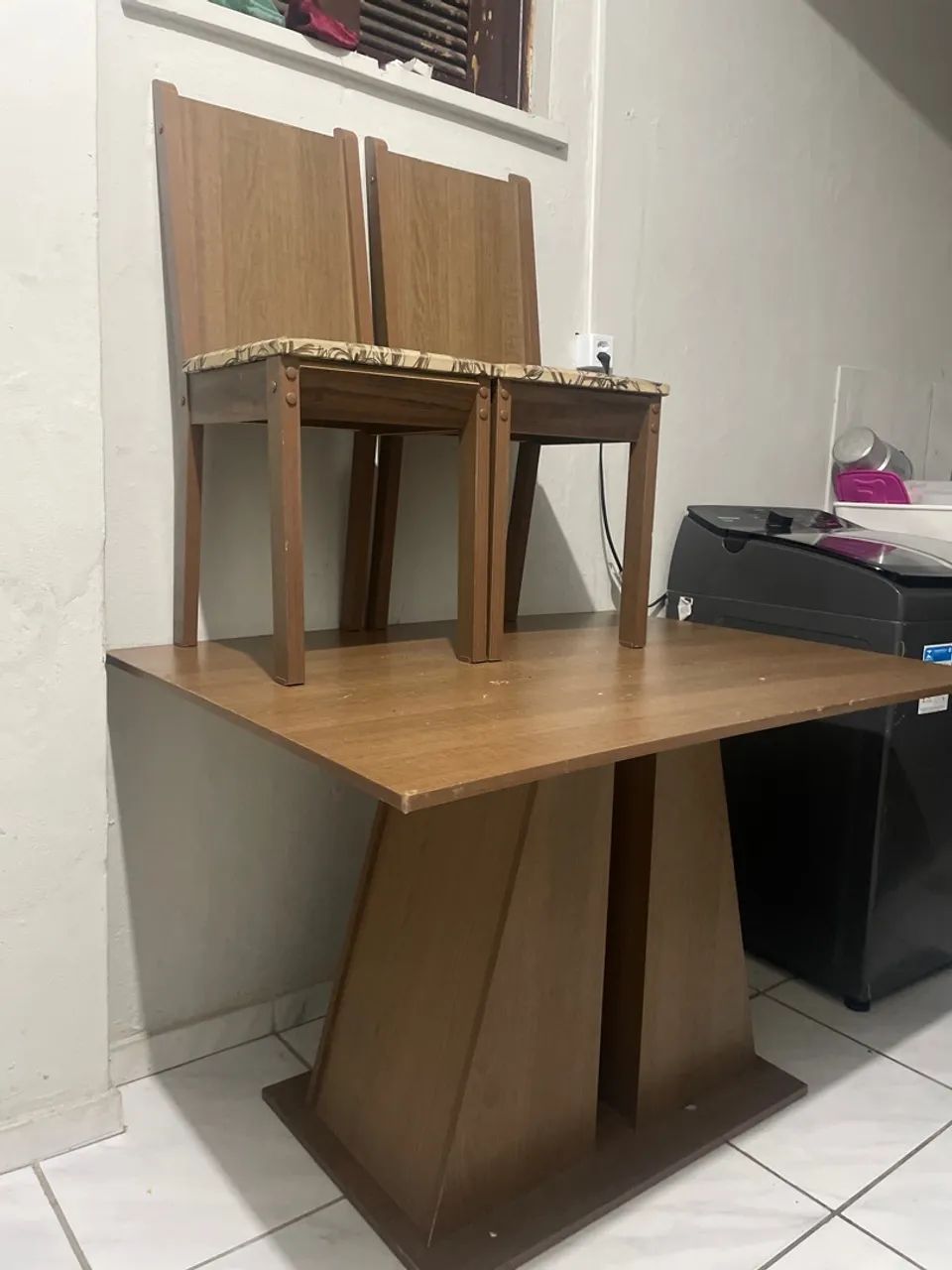 Mesa de jantar 4 cadeiras  - Foto 2