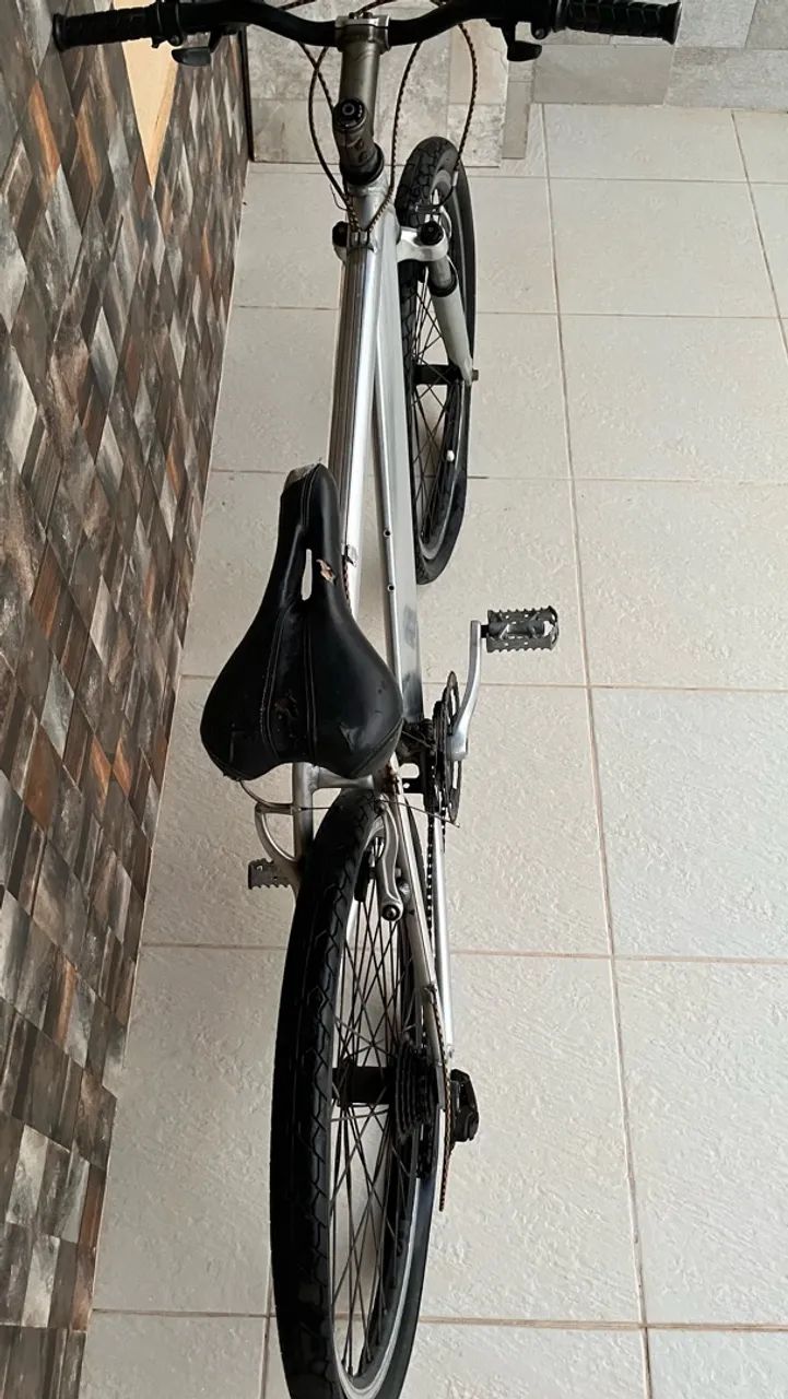 Bicicleta Aro 26 em Alumínio - Ótima Base / Projeto - Foto 3