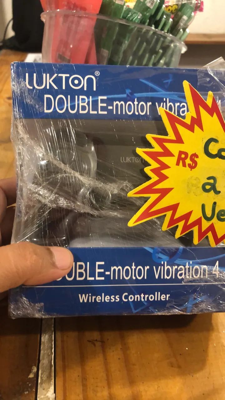 Vendo controle compatível com Ps4 e pc 