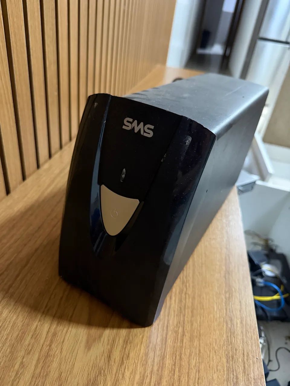 Nobreak SMS uSM 1400S 1400VA - Não Liga - Para Conserto ou Peças - Foto 3