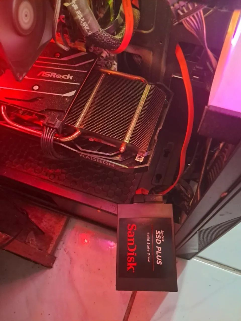 SSD 1TB Sata 3.0 6 GB/s Interno SanDisk Plus SDSSDA-1T00-G27 2,5 Polegadas - Foto 2