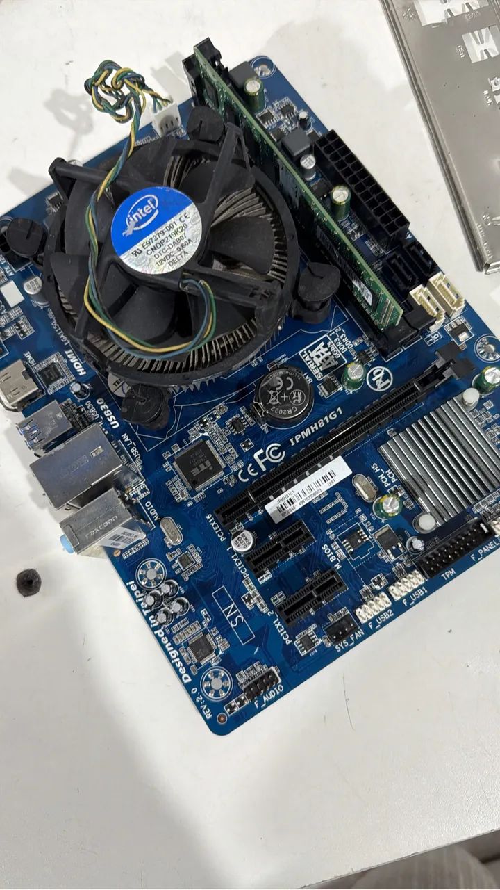 Placa Mãe 1150 Intel Completa Seminova Intel Gold