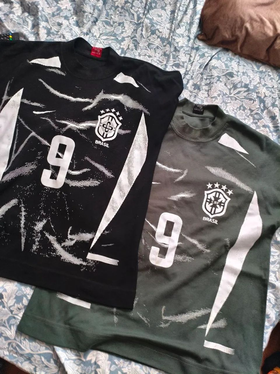 2 camisas oversized do Brasil - Foto 4