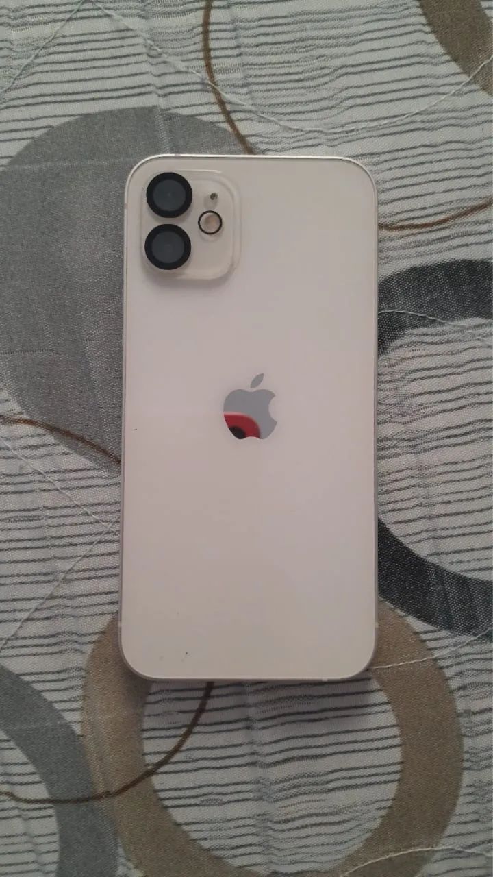 iPhone 12 - Foto 2