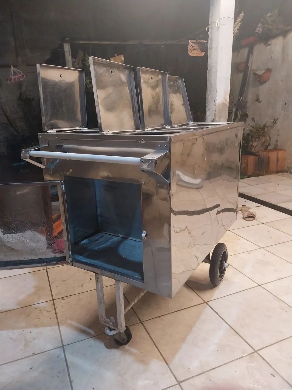 Carrinho de cachorro-quente  - Foto 3