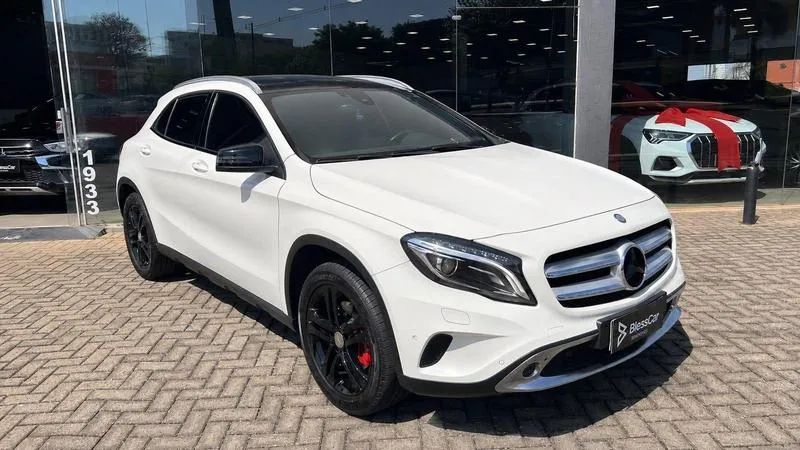 Mercedes-Benz GLA 250 Enduro 2.0 TB 16V 211cv Aut. 2016