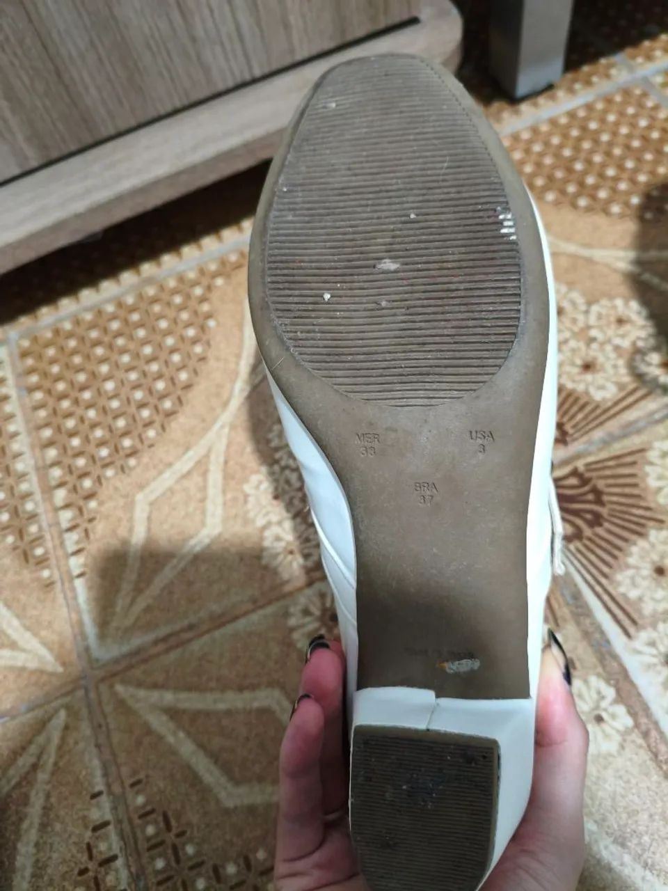 Sapato branco tam 37 - Foto 5