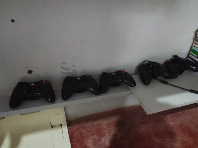 Xbox 360 super slim 