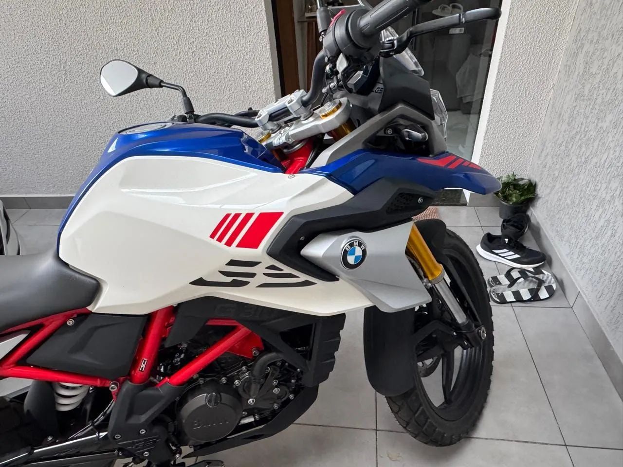 BMW  - Foto 4