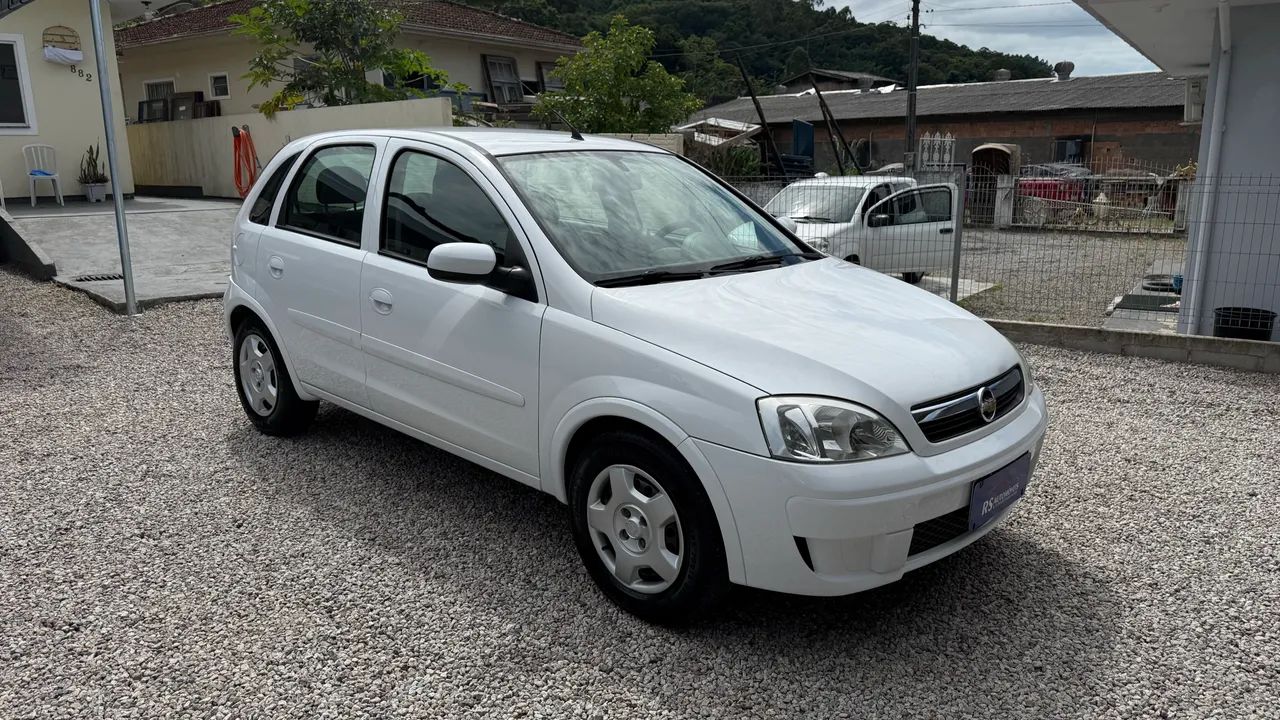 Chevrolet Corsa Hat. Maxx 1.4 8V Econoflex 5P 2012 - Foto 5