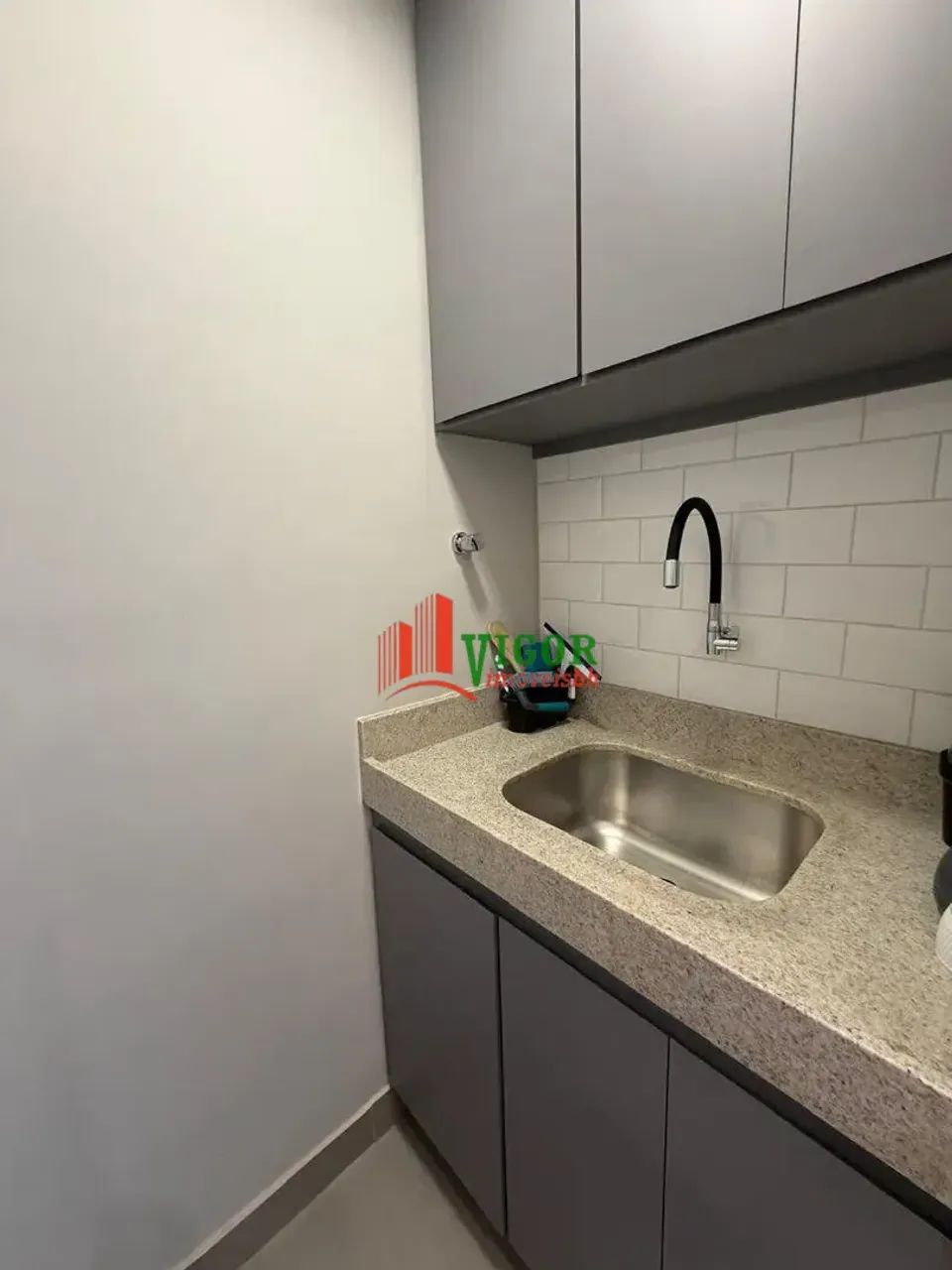 Apartamento com 3 quartos, 1 vaga e 76m² à venda no Condomínio Edifício Luiza, Belo Horizo - Foto 3