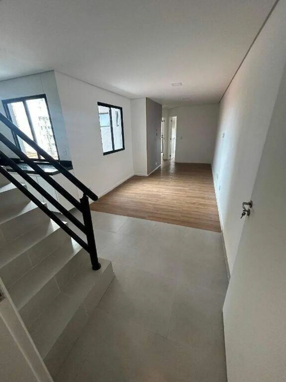 Cobertura Residencial em Vila Valparaíso  2 Quartos com Suíte