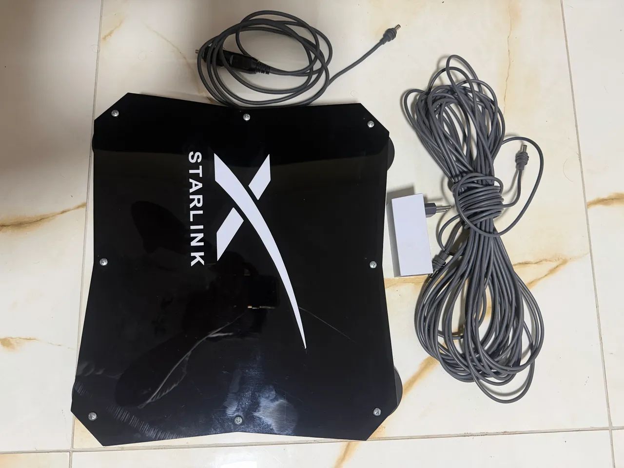Starlink mini com suporte para teto carro
