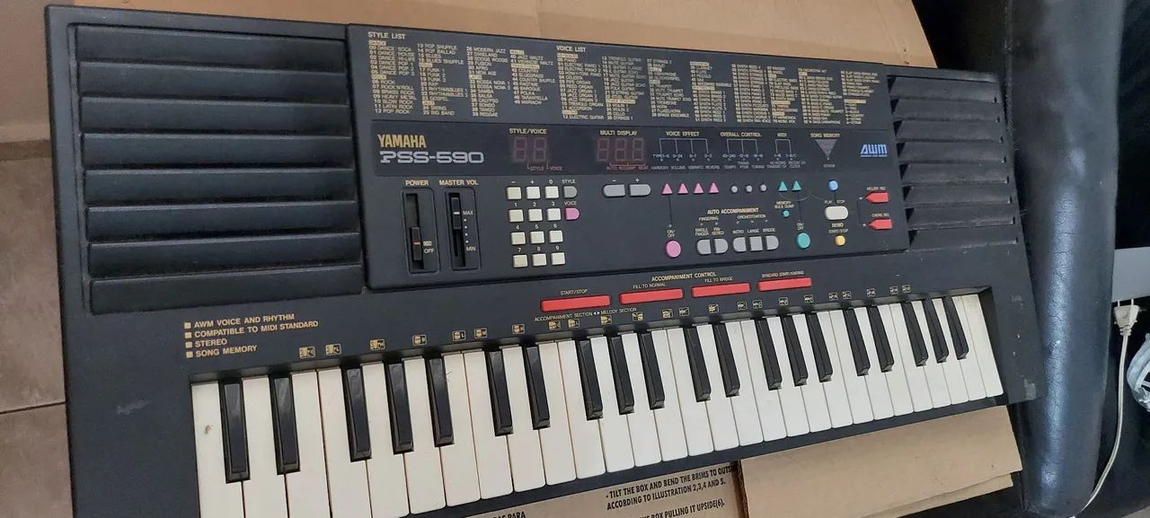 TECLADO YAMAHA PSS-590 - Foto 2