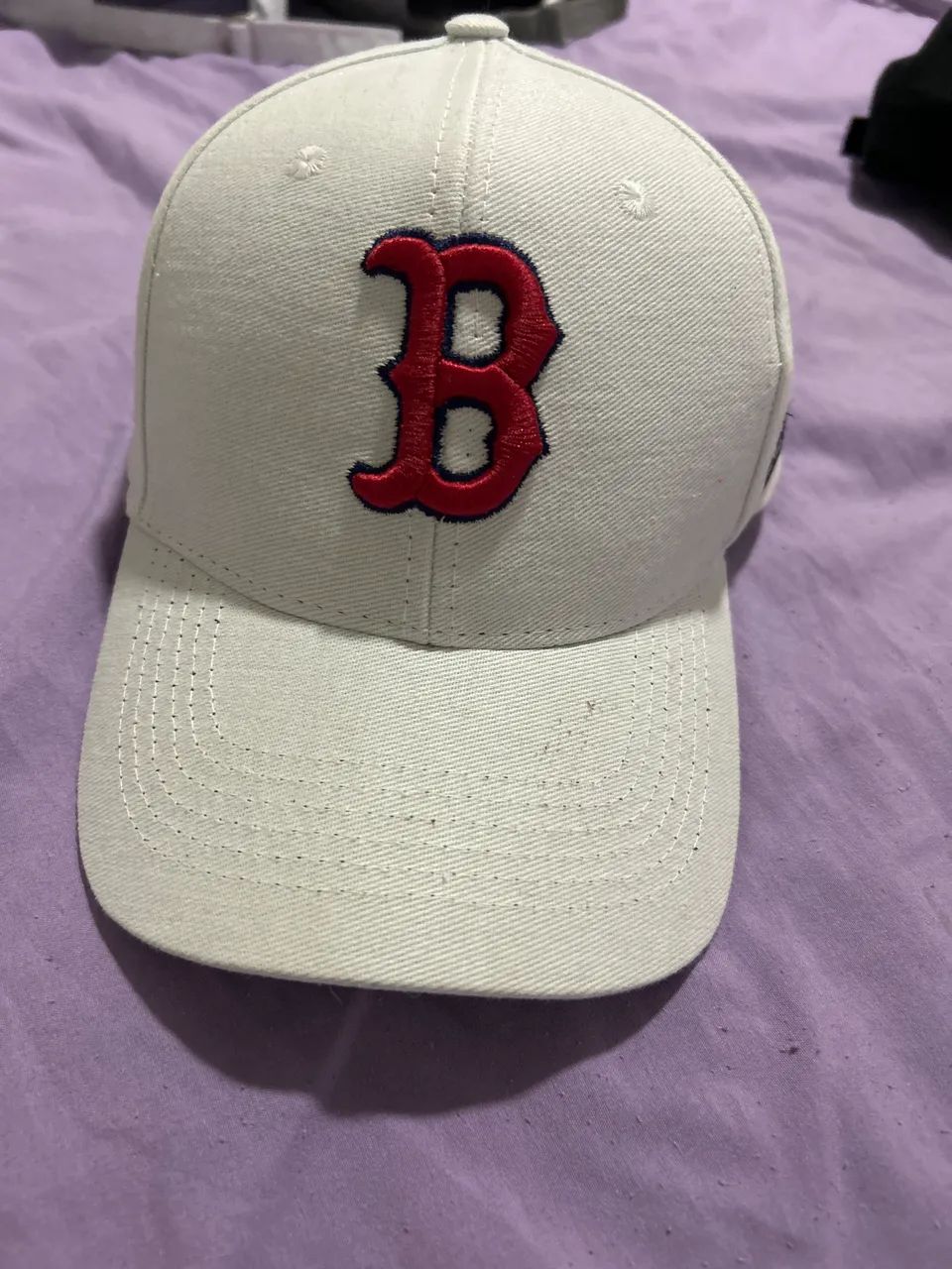 Boné Boston Branco