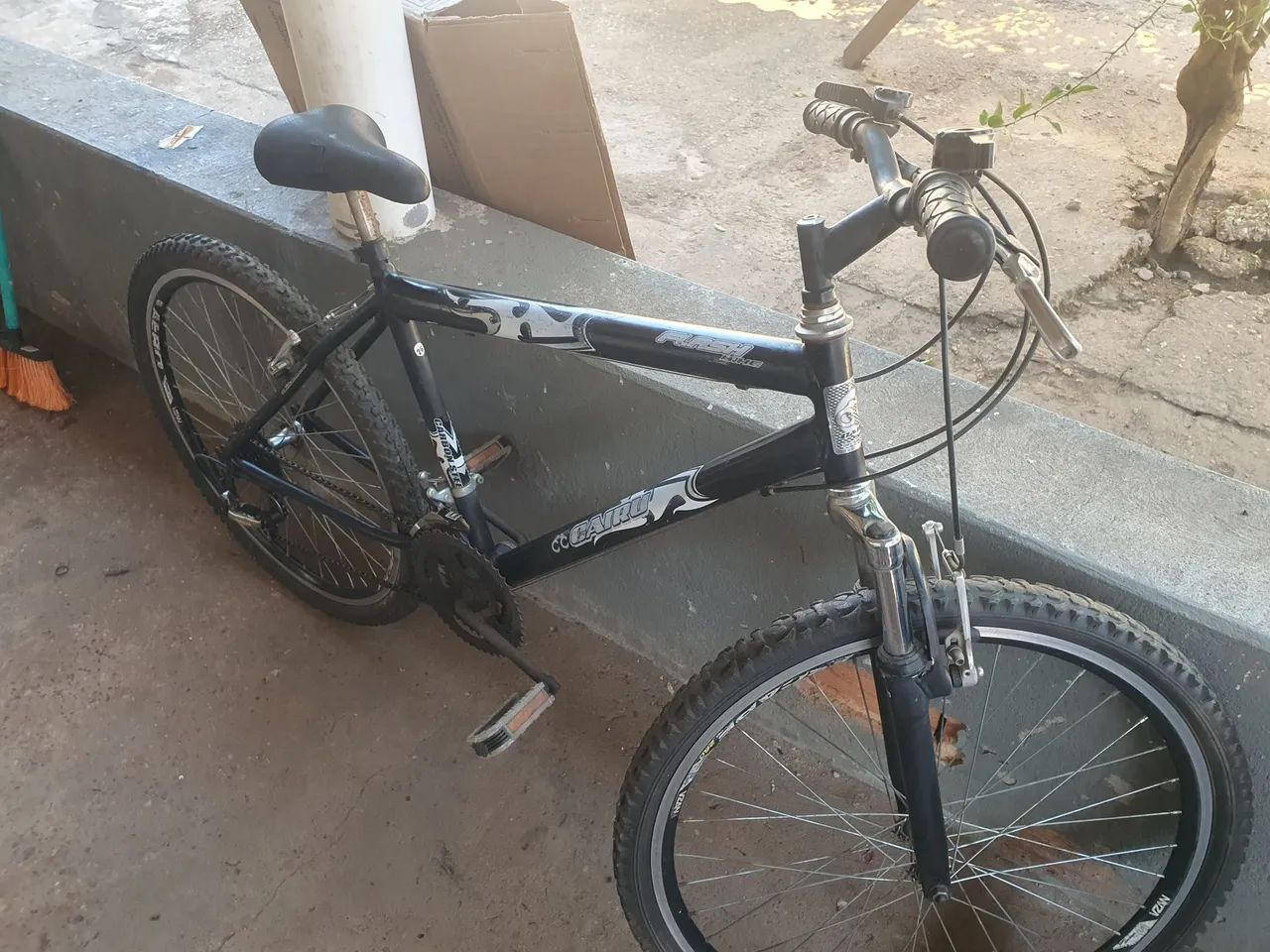 Bicicleta aro 26 aero freio de alumínio  - Foto 4
