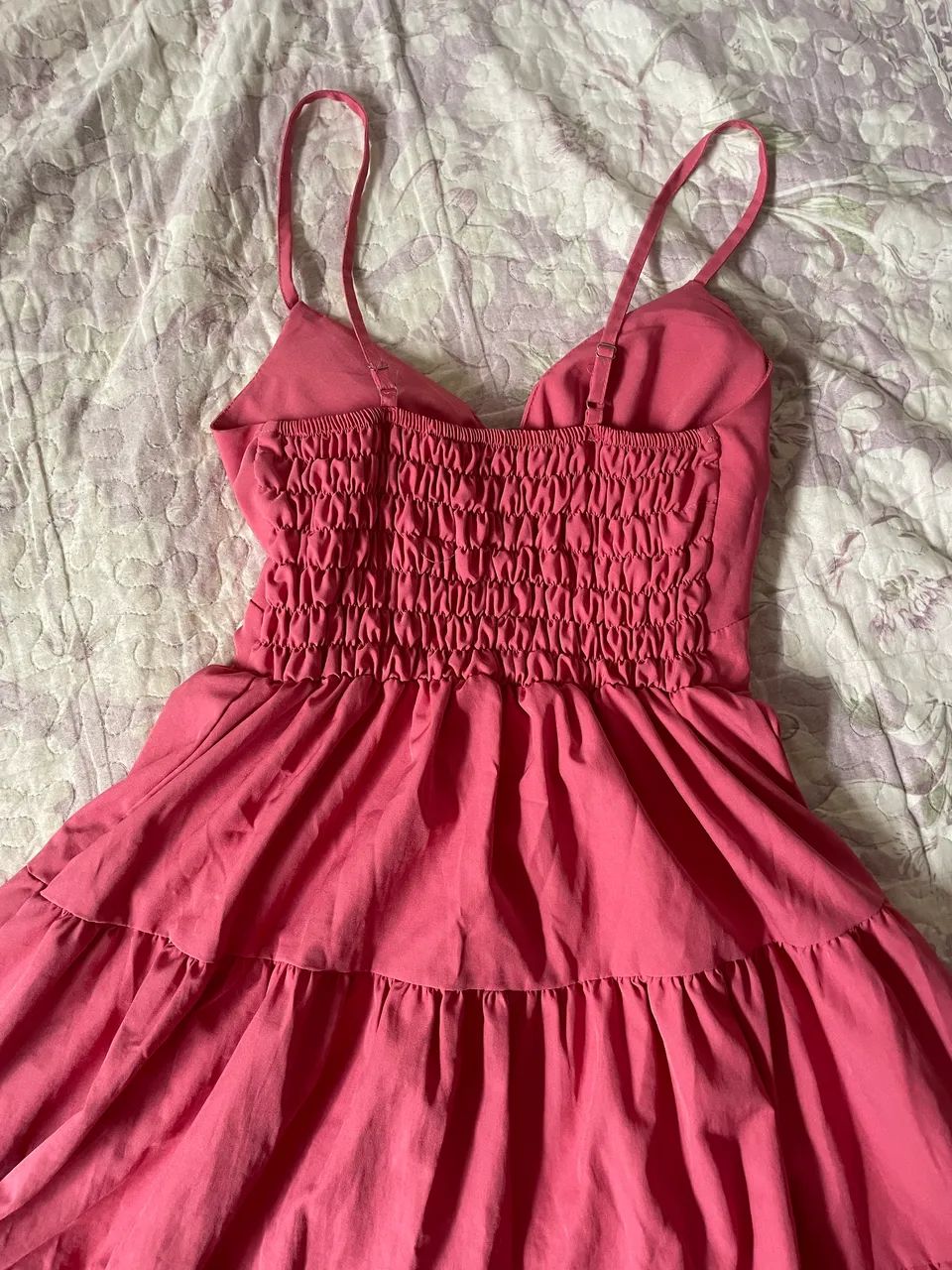 Vestidos preto e rosa - Foto 3