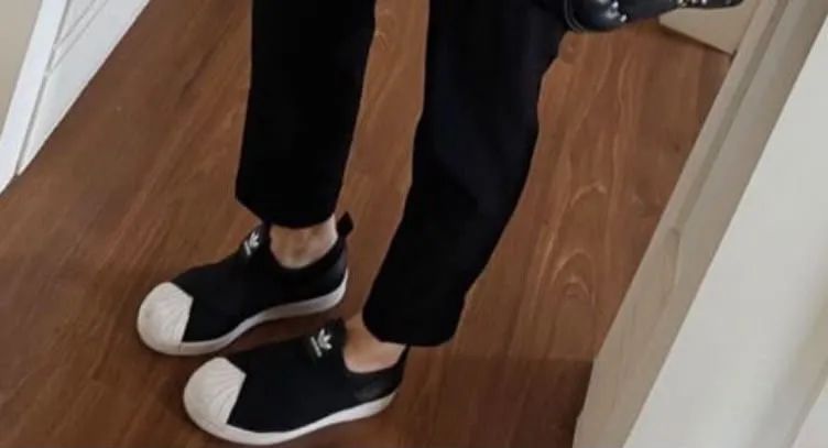 Tênis Adidas  - Foto 2