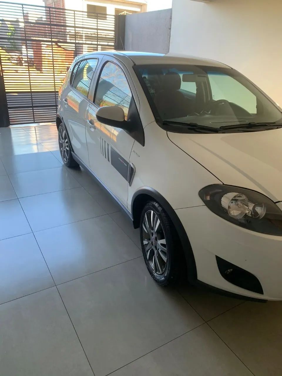 Fiat Palio Sporting Dualogic 1.6 Flex 16V 5P 2013 - Foto 3