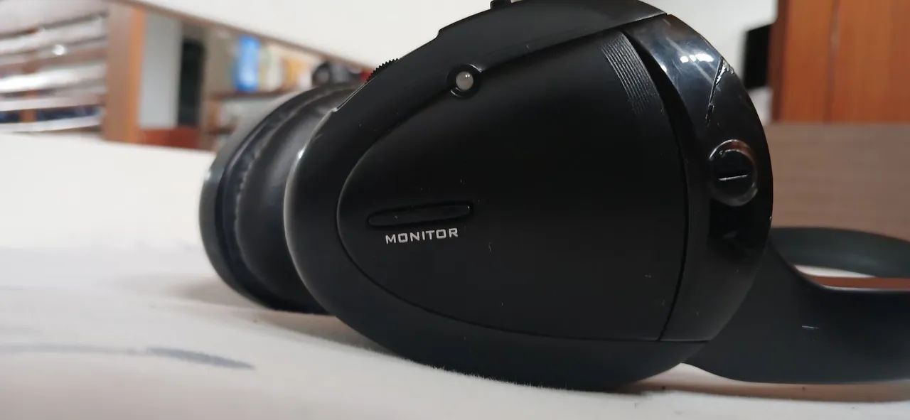 Fone headset Bluetooth e a cabo e a pilha para uso geral e automotivo 