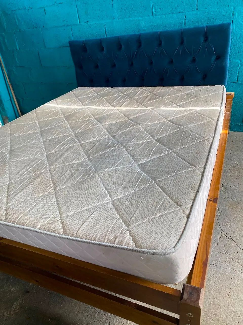 Cama Queen completa 