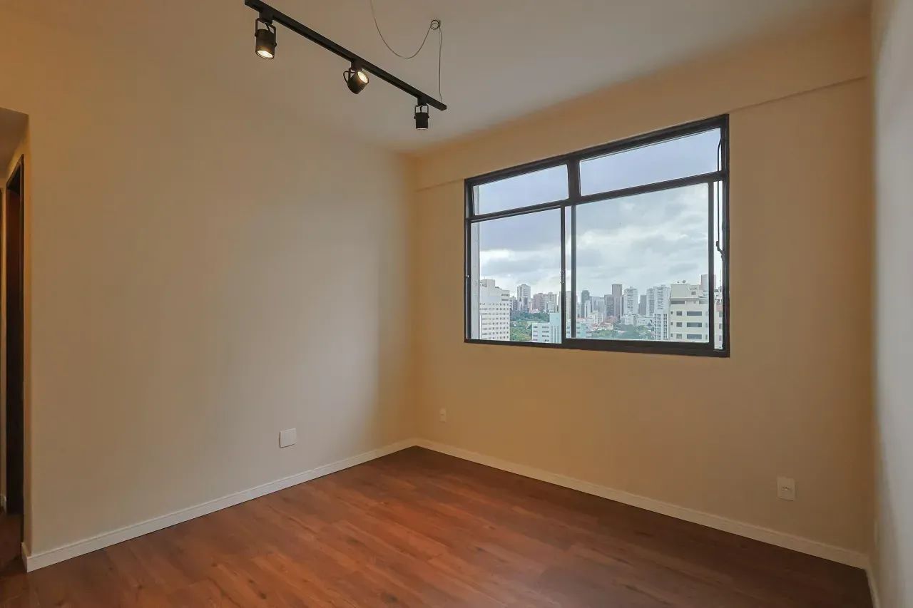 2 Quartos - 65m2 - Apartamento Reformado no Santo Antônio - Foto 2