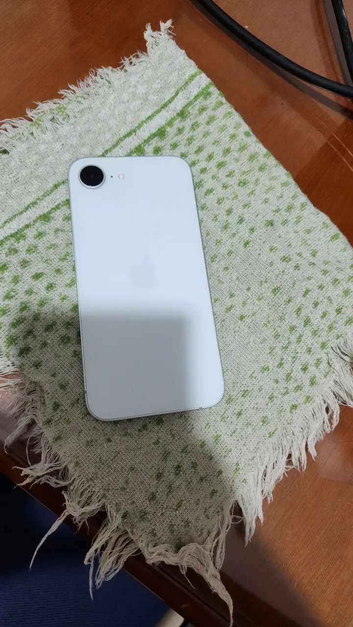 Iphone 16e - Foto 2