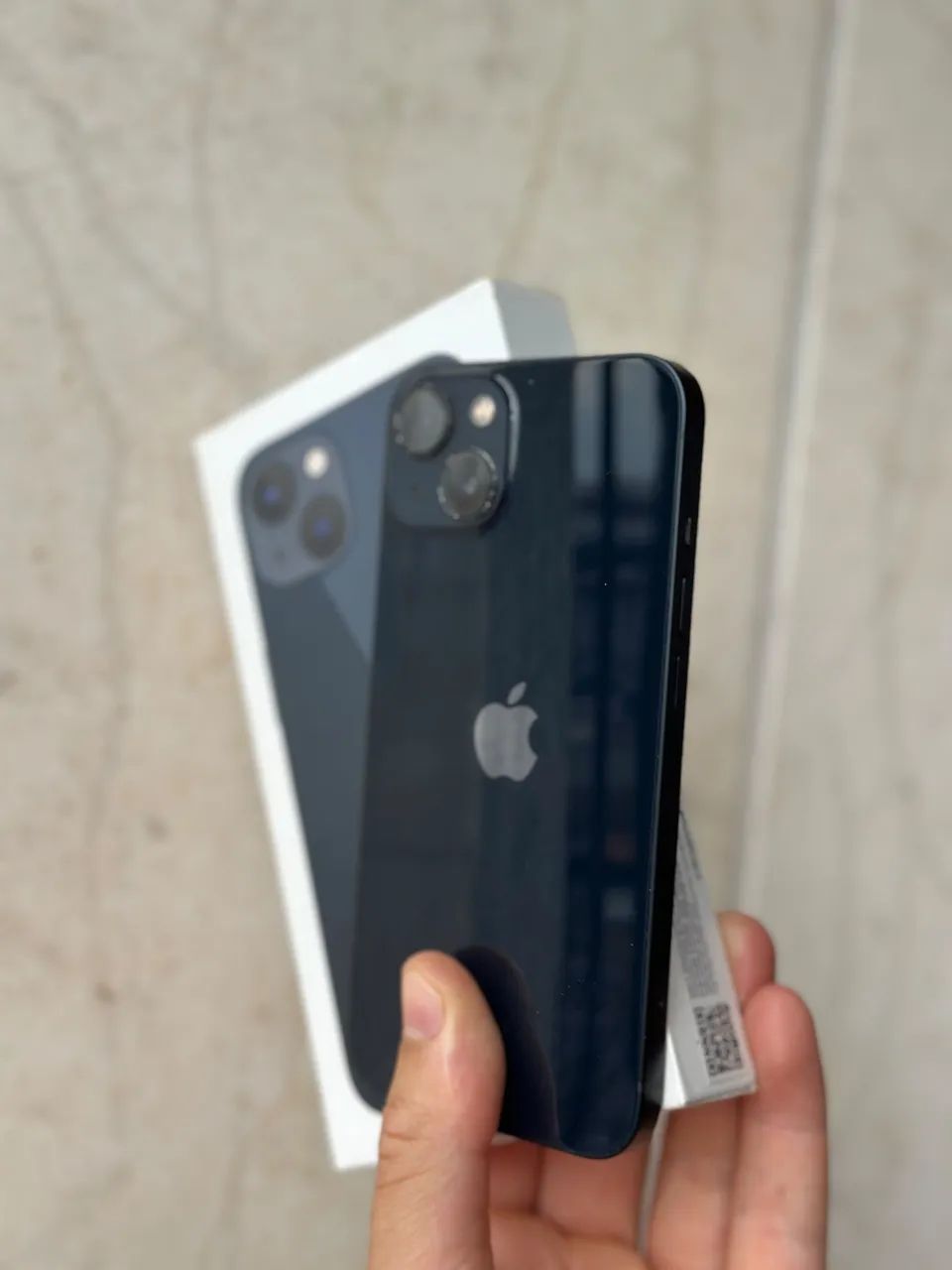 iPhone 13 MUITO NOVO ! Com caixa !!! - Foto 2