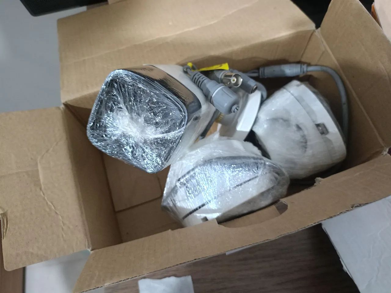 4 câmeras hikvision  - Foto 3