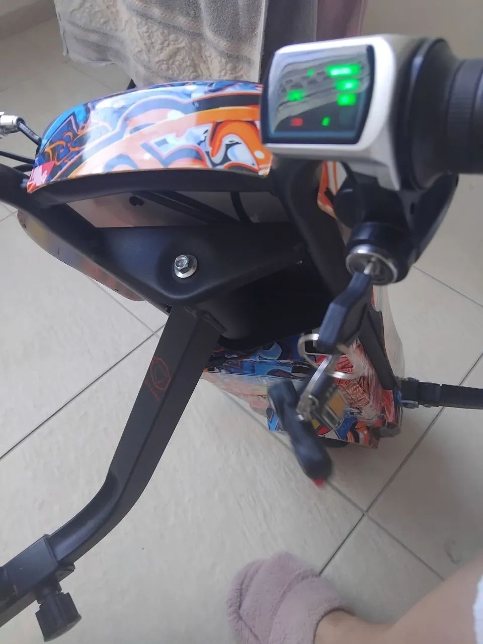 Triciclo Elétrico FOSTON GT4400 Motor Potente Com 3 Velocidades  - Foto 6